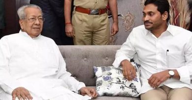 Chief Minister Jagan meets Governor