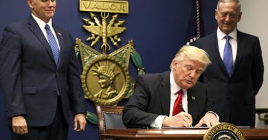 Donald Trump signs executive order suspending