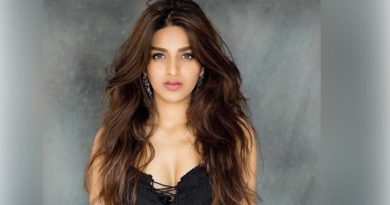 Nidhhi Agerwal Adorable Pictures