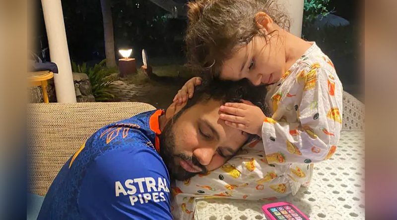 Rohit sharma with daughter
