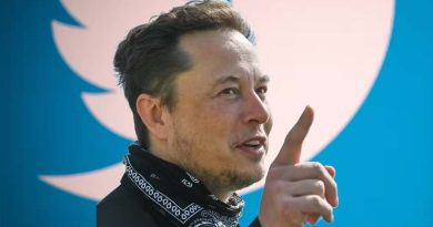 Elon Musk to buy Twitter